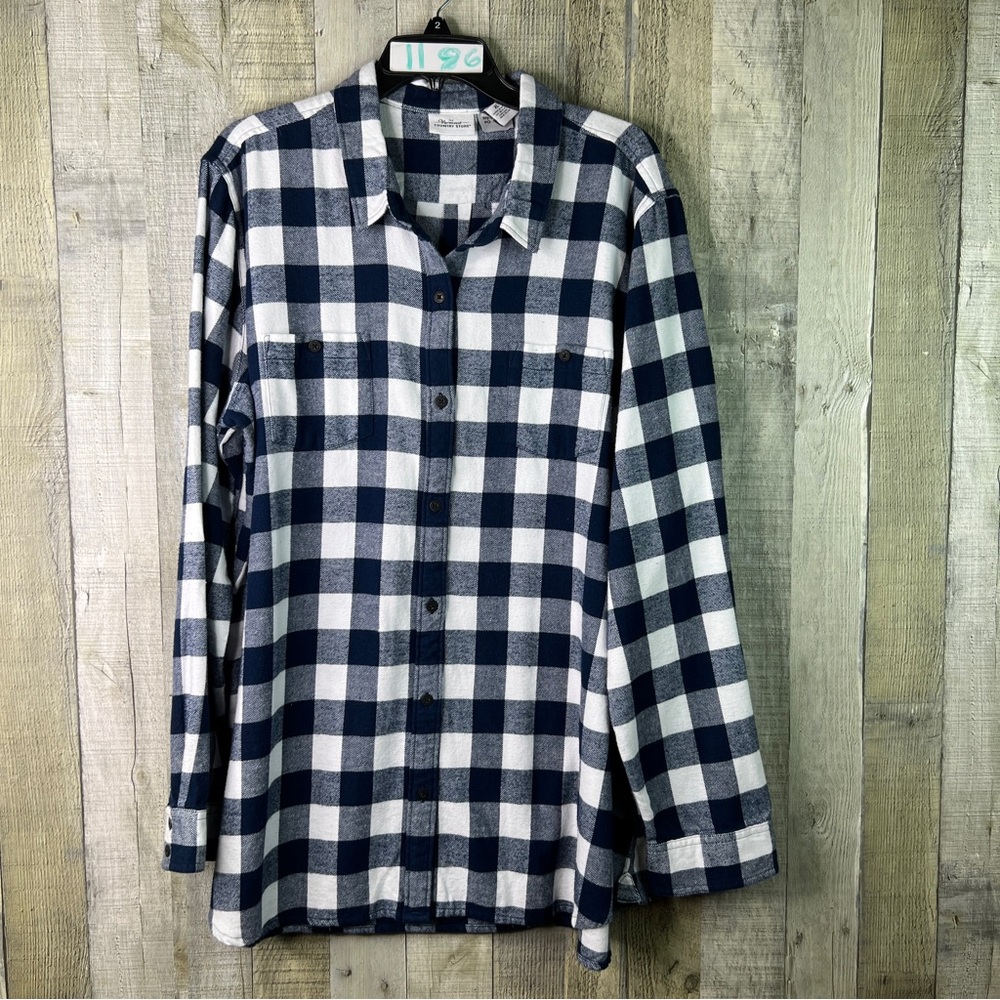 The Vermont Country Store XL Long Sleeve Blue & White Check Button Front Shirt